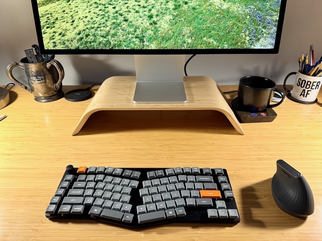 KeyChron K15 Max keyboard and Logitech Vertical mouse